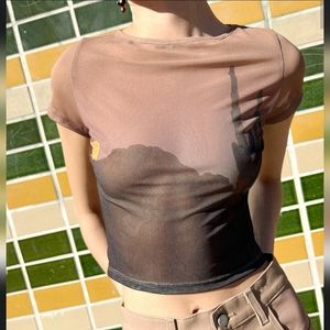 Lisa Says Gah Alex Mesh Tee Desert Moonset